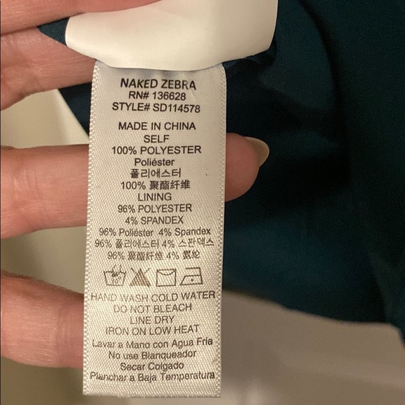 Simons dress - Picture 5 of 6